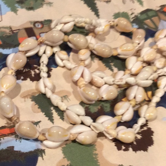 Vintage antique shell necklaces by the sea ocean water boho cowgirl Coachella - Picture 4 of 6